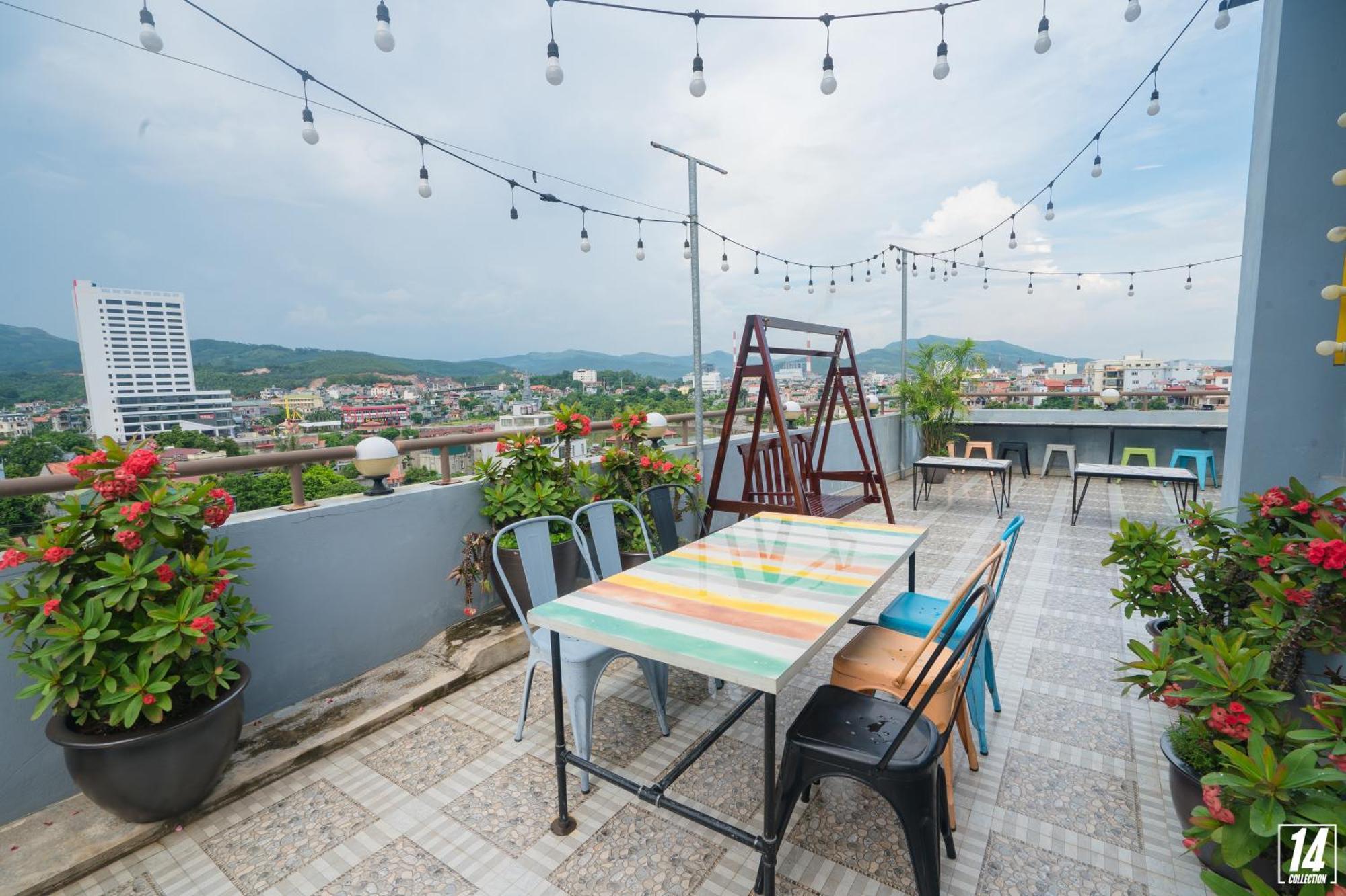 Luffy Hotel Uong Bi Bagian luar foto