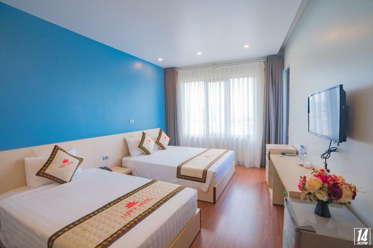 Luffy Hotel Uong Bi Bagian luar foto