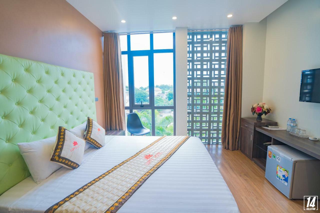 Luffy Hotel Uong Bi Bagian luar foto